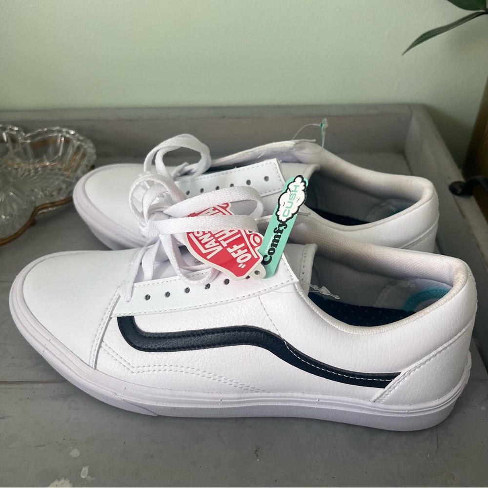 Vans ComfyCush Old Skool White Sneakers